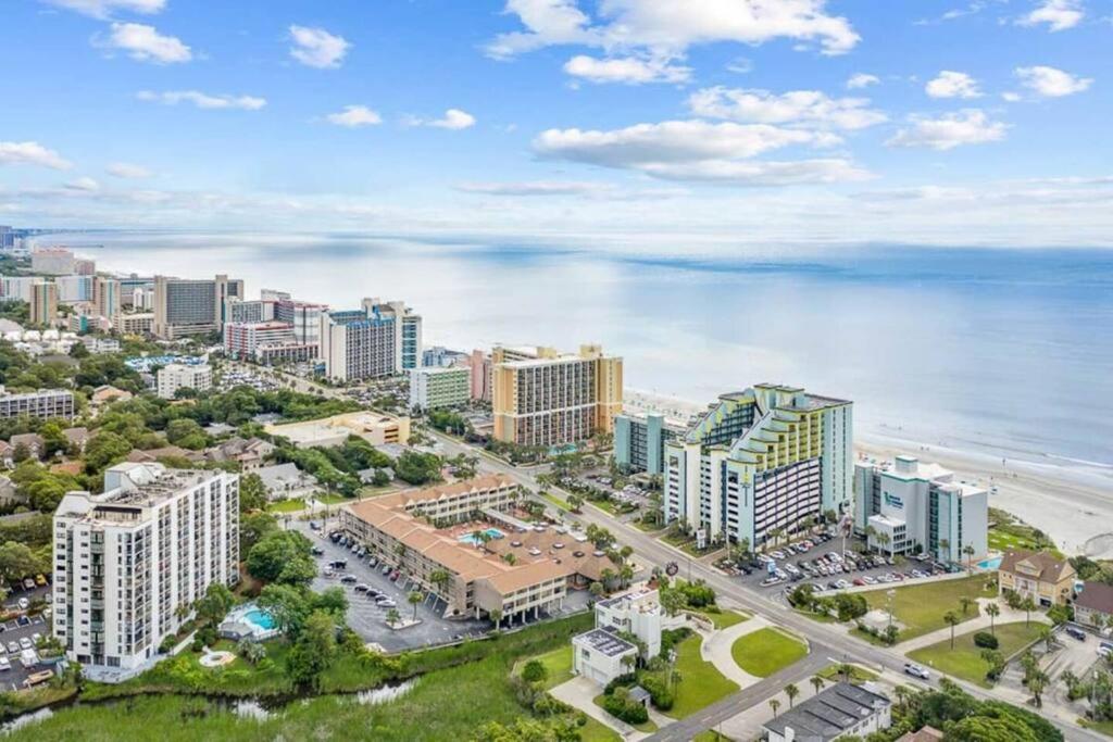Apartment Beautiful & Comfy Oceanfront Suite! Mb 621