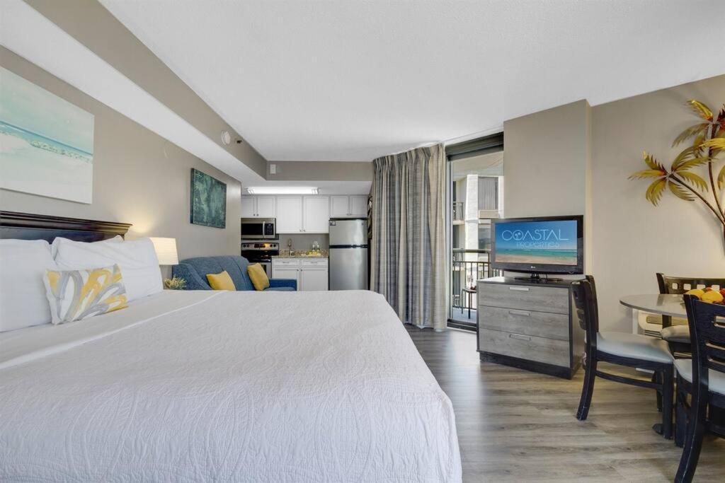 Therapy, Our Oceanfront With 2 Balconies 1826 *