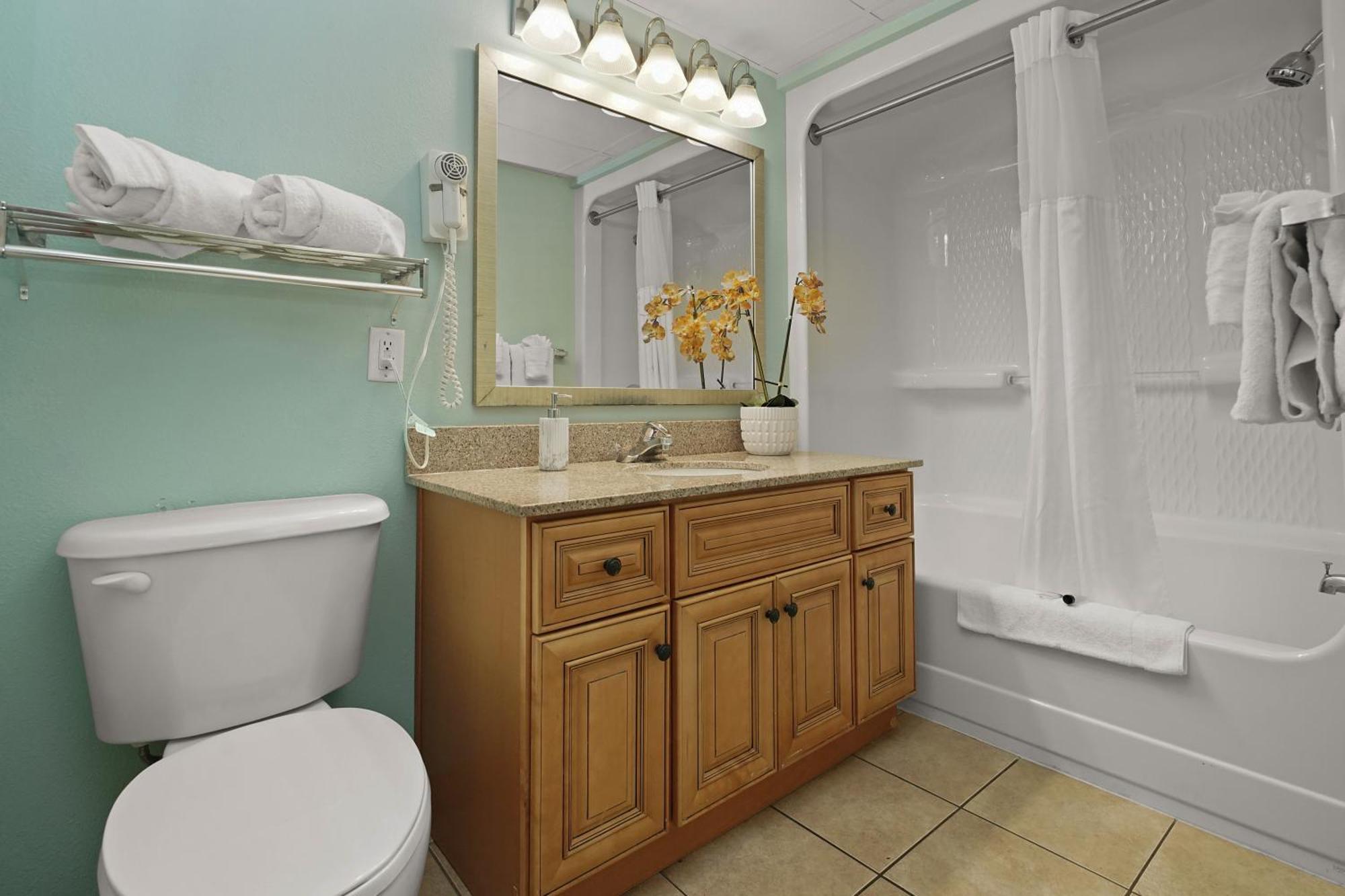 Holiday home Ocean Reef Resort, Unit 826, 4 Bedroom, 3 Bath, Direct Oceanfront *