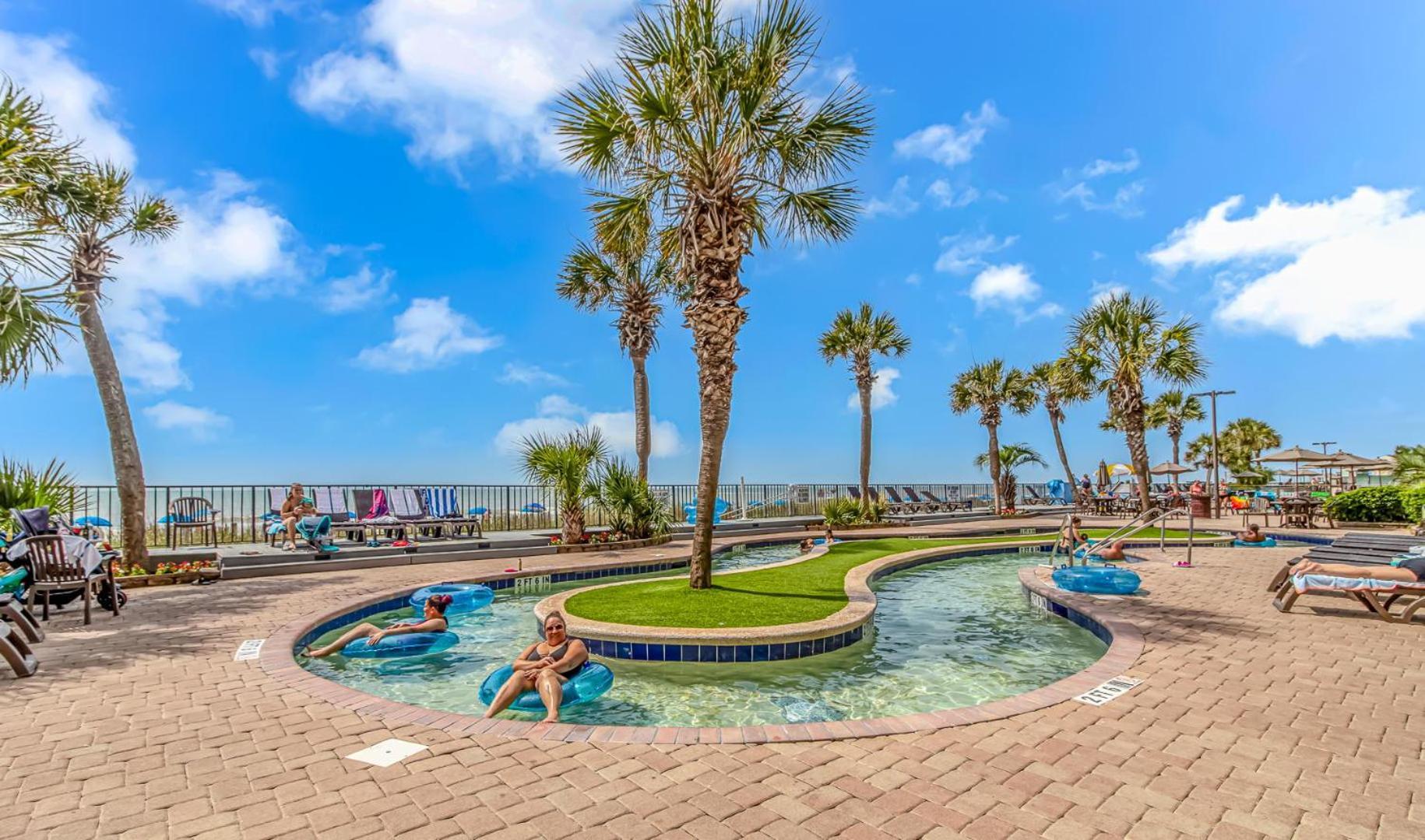 Oceanfront 3 Bedroom Condo- Newly Renovated-compass Cove North 1416 Holiday home *
