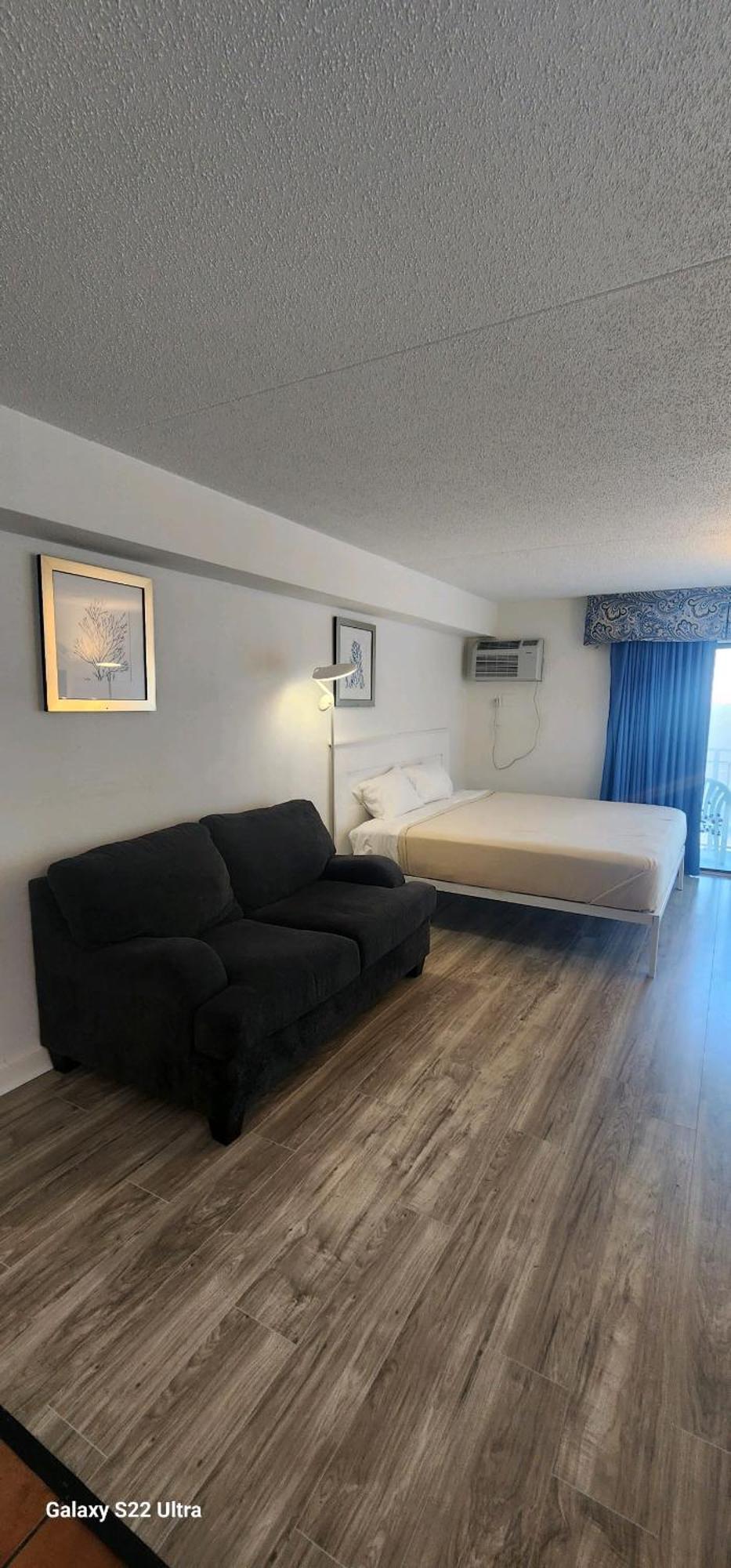 Oceanfront Efficiency T702