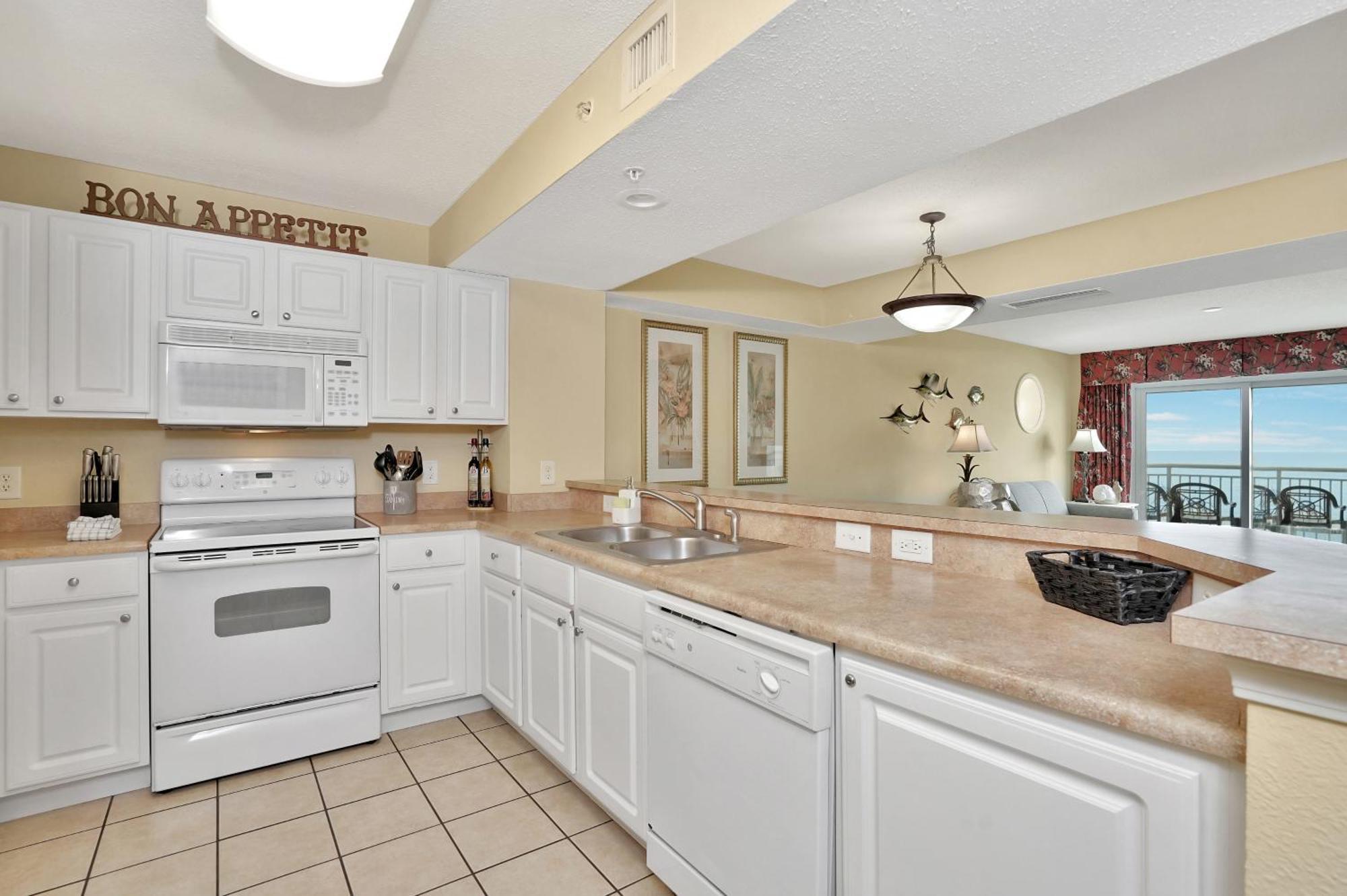 Direct Oceanfront, Unit 701, 4 Bedroom, 3 Bath, Holiday home *