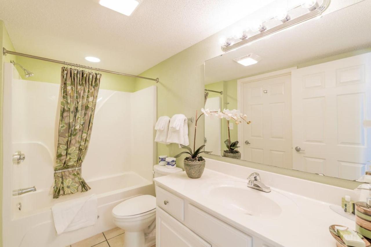 Holiday home Direct Oceanfront, Unit 1207, 4 Bedroom, 3 Bath, Myrtle Beach