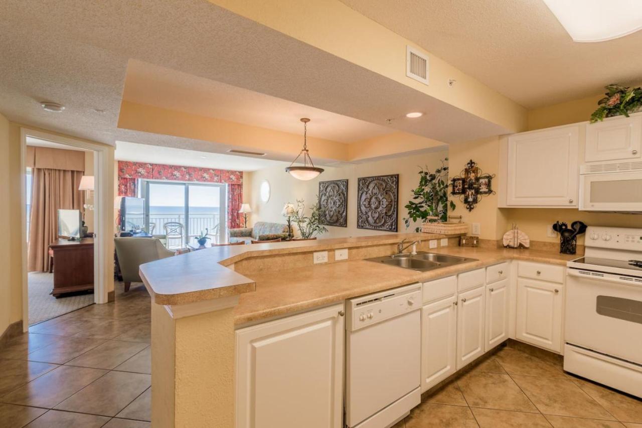Direct Oceanfront, Unit 1207, 4 Bedroom, 3 Bath, Holiday home Myrtle Beach