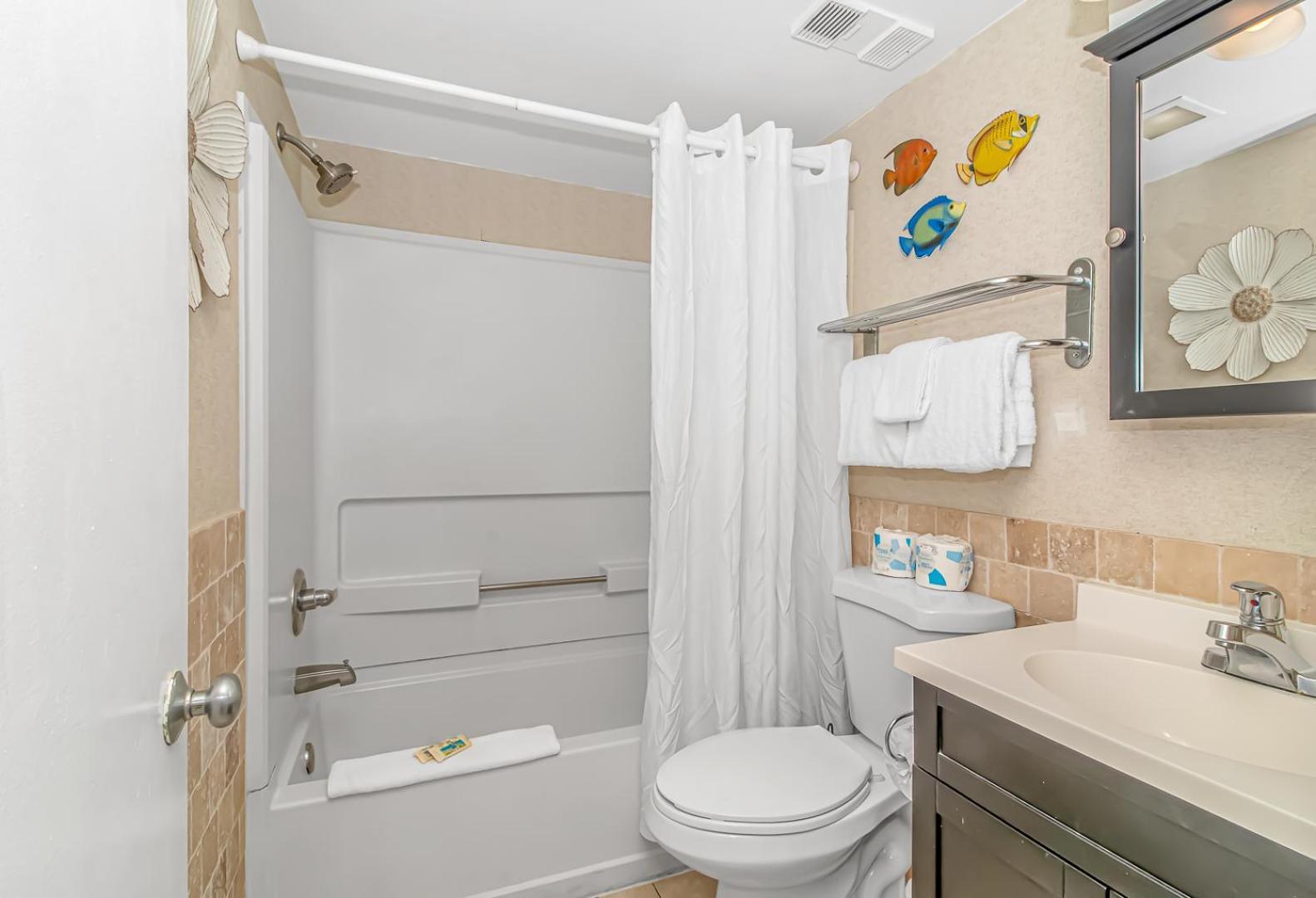 Updated 2 Bedroom Condo-breathtaking Oceanfront Views- Palace 2101 And 2102 Holiday home