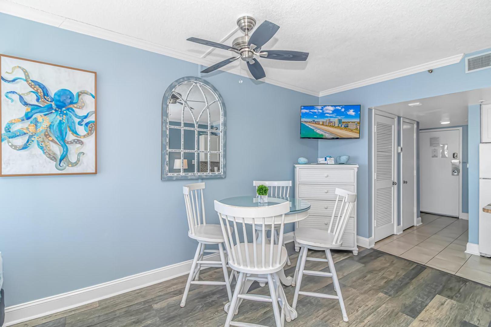 Updated 2 Bedroom Condo-breathtaking Oceanfront Views- Palace 2101 And 2102 Holiday home
