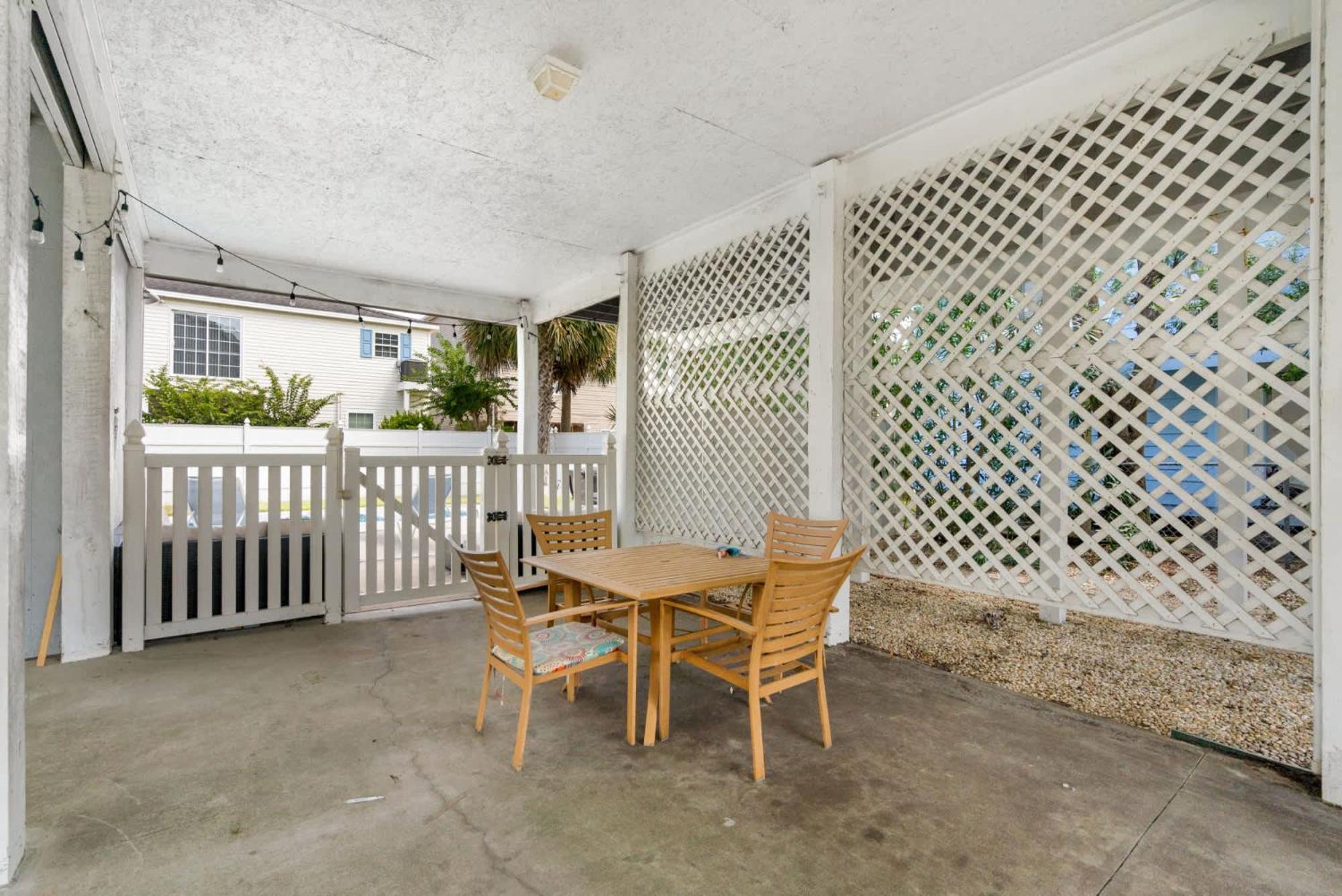 House With Pool - North Myrtle Holiday home