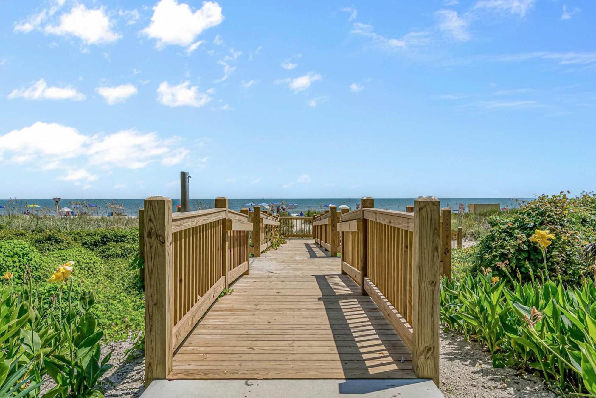 Palms Unit 1004 - Oceanfront Myrtle Beach