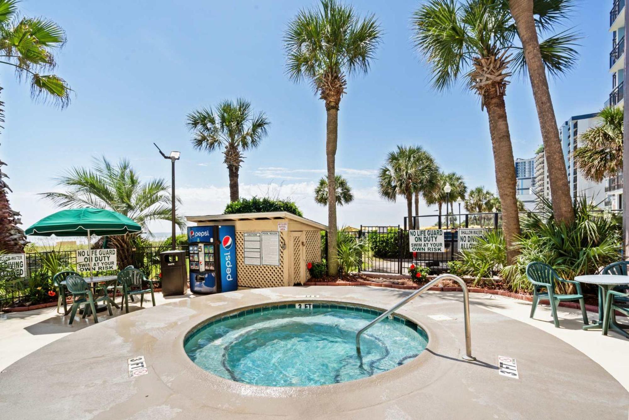 Palms Unit 1004 - Oceanfront Apartment *