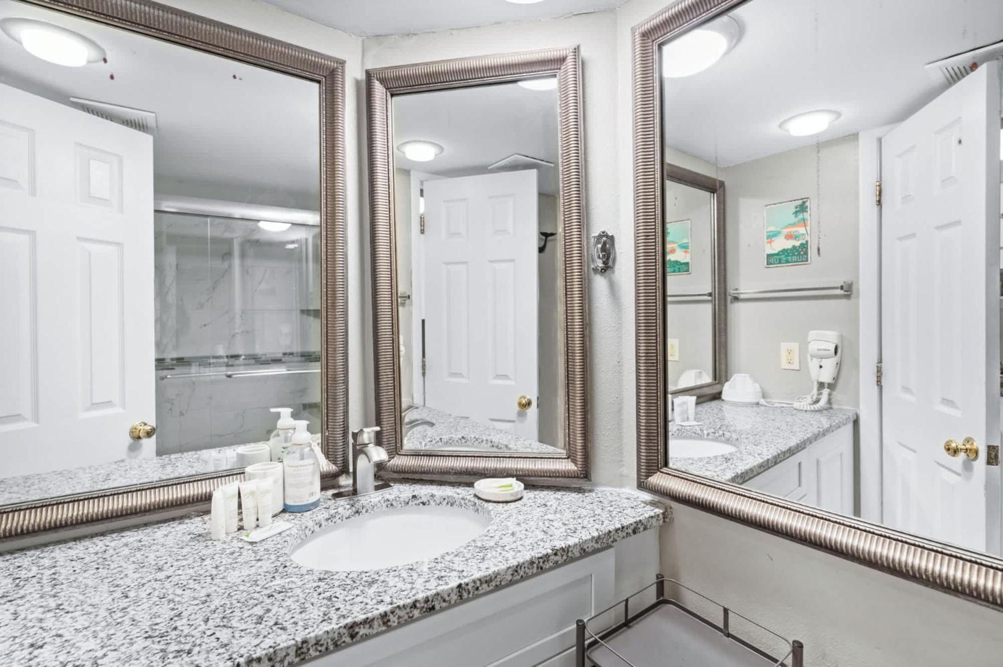 Apartment Palms Unit 1004 - Oceanfront *