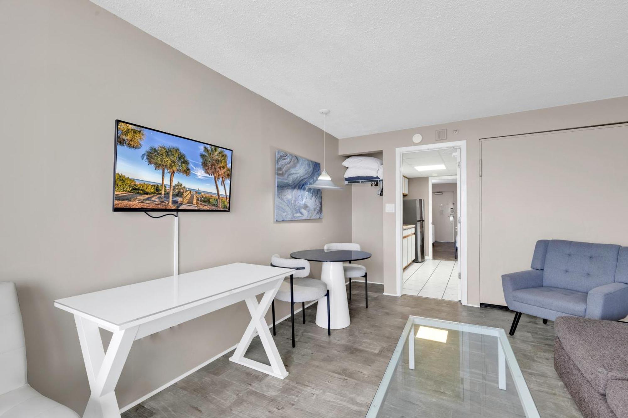 11-th Floor Oceanfront With Private Balcony Myrtle Beach