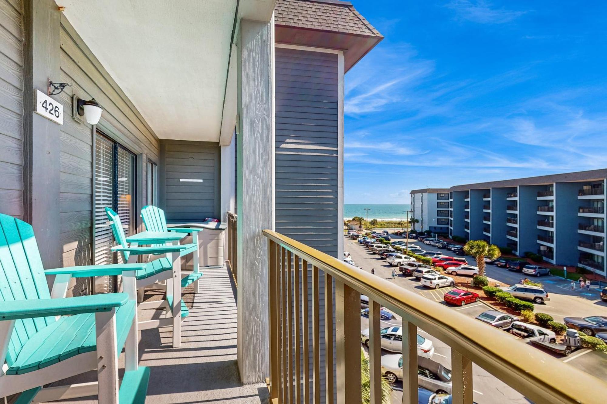 Ocean Oasis Apartment *