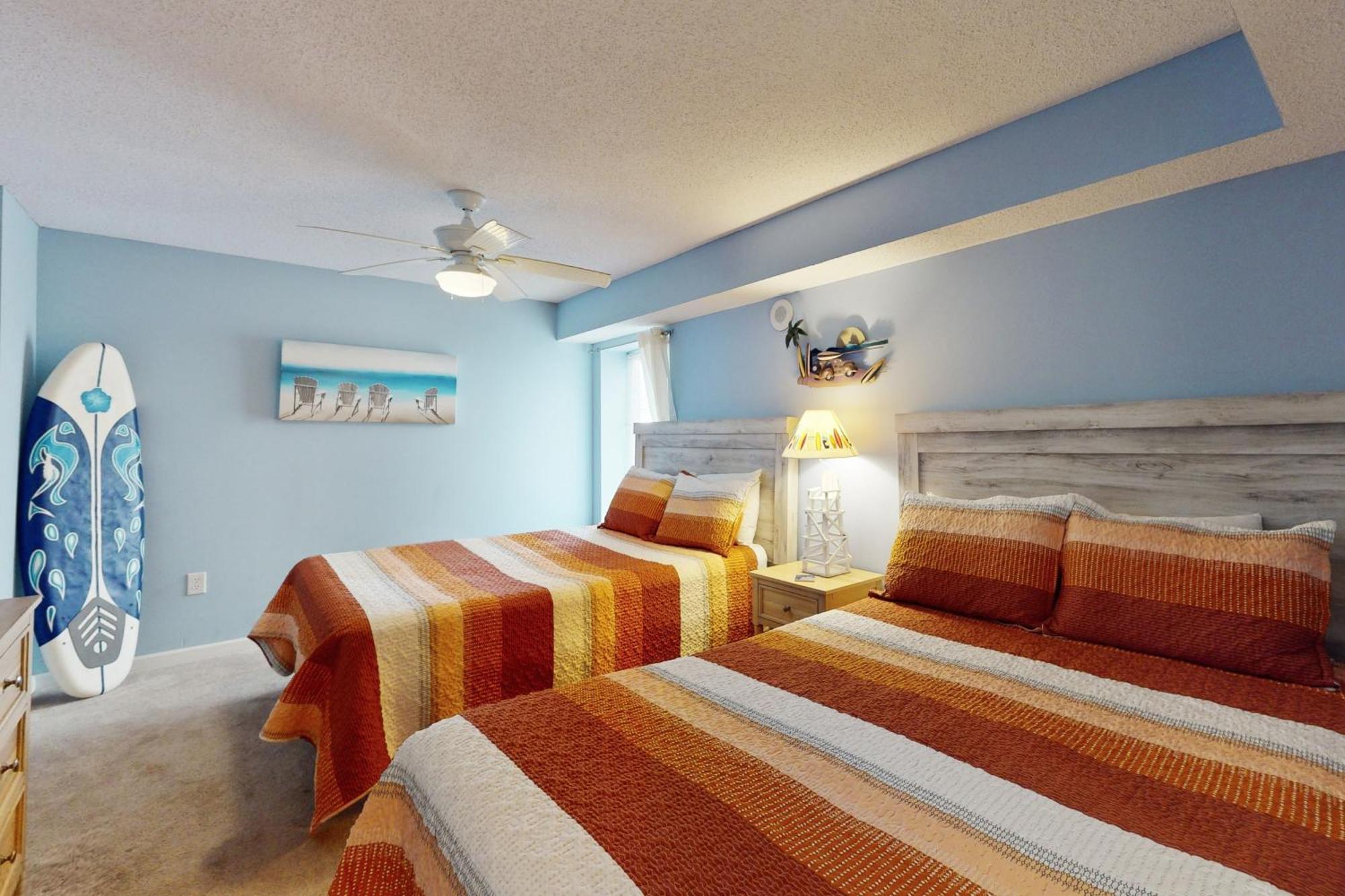 Crescent Shores S-1010 *