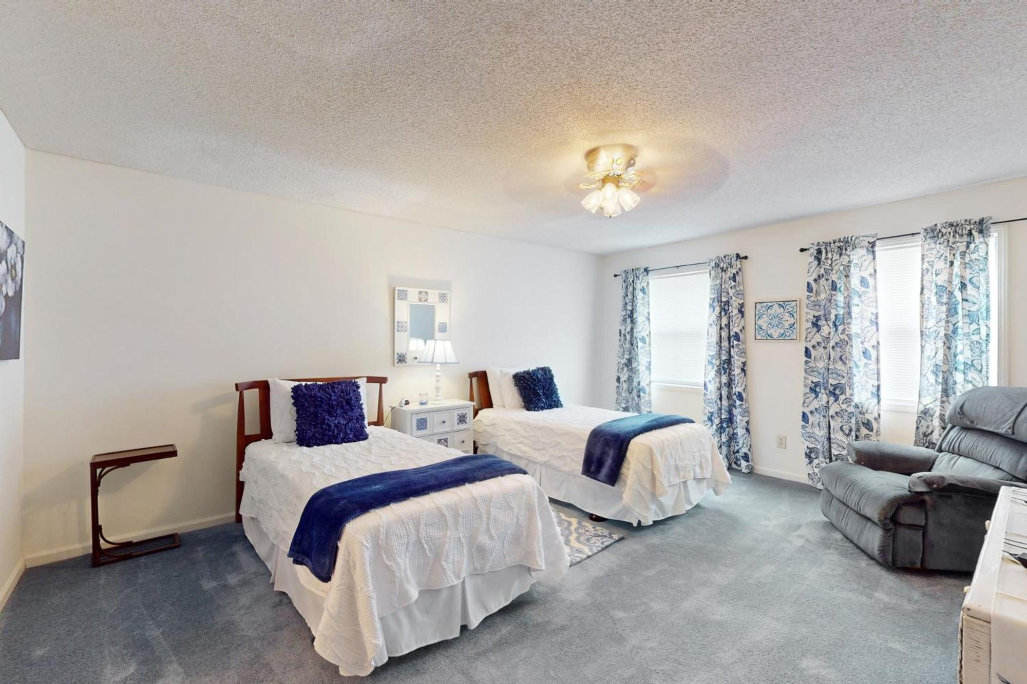 Cozy Fairwood Lakes Apartment Myrtle Beach