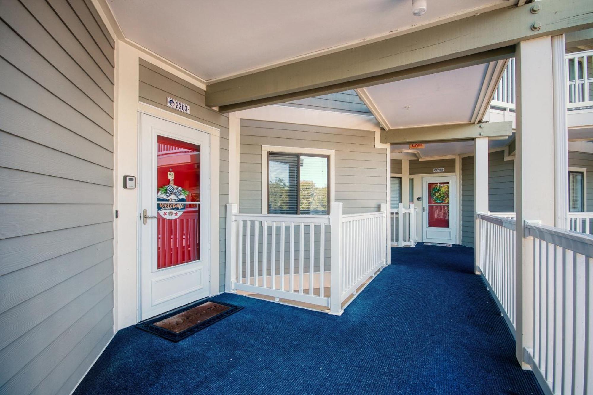 Apartment Angels At Ocean Creek *