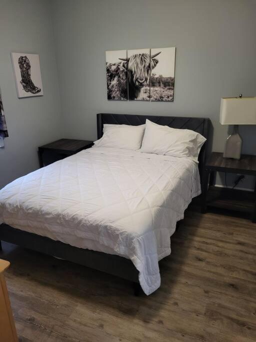 Captains Quarters Apartment *