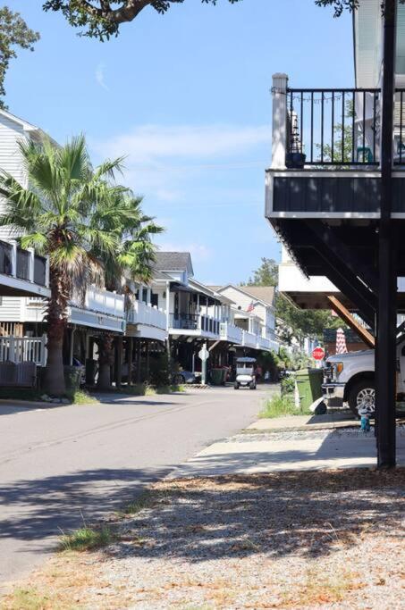8020 Ocean Lakes Pet Friendly Golf Cart Included-beach Bum Holiday home