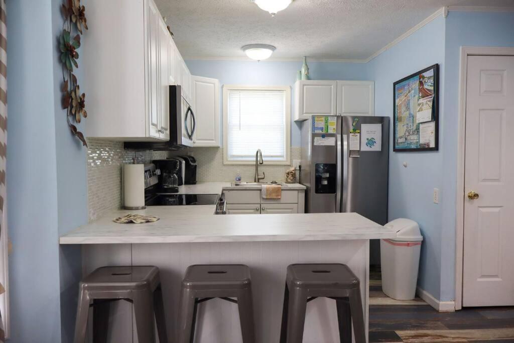 Holiday home 8020 Ocean Lakes Pet Friendly Golf Cart Included-beach Bum *