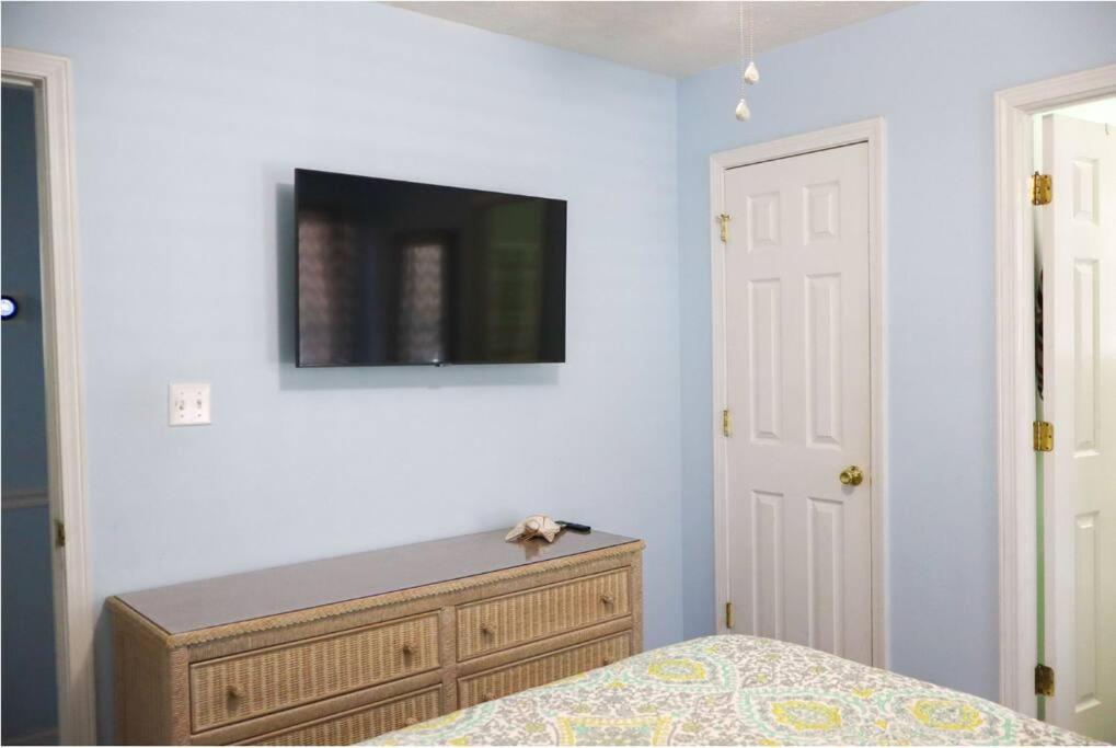 8020 Ocean Lakes Pet Friendly Golf Cart Included-beach Bum *