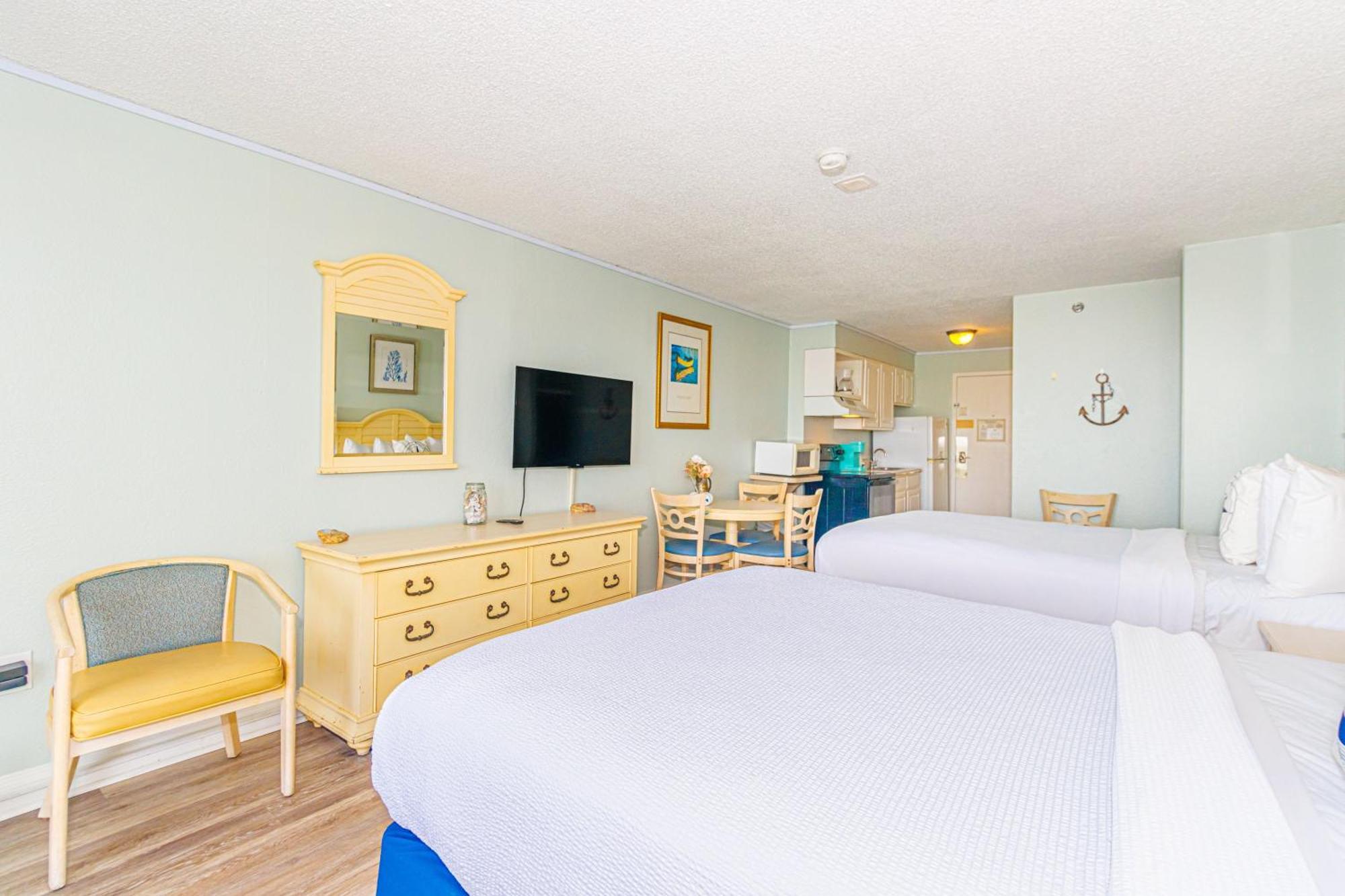 Holiday home Updated Double Queen Suite-stunning Ocean Views! Sea Mist 51508