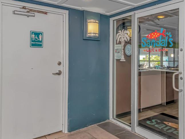 Holiday home Spacious 3 Bedroom With Immaculate Oceanfront Views! Paradise 1610 Myrtle Beach