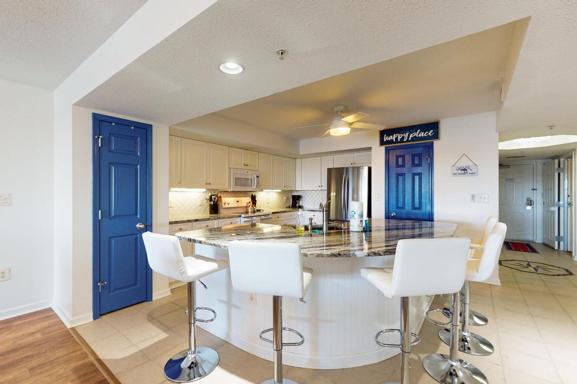 Apartment Yacht Club 2-303
