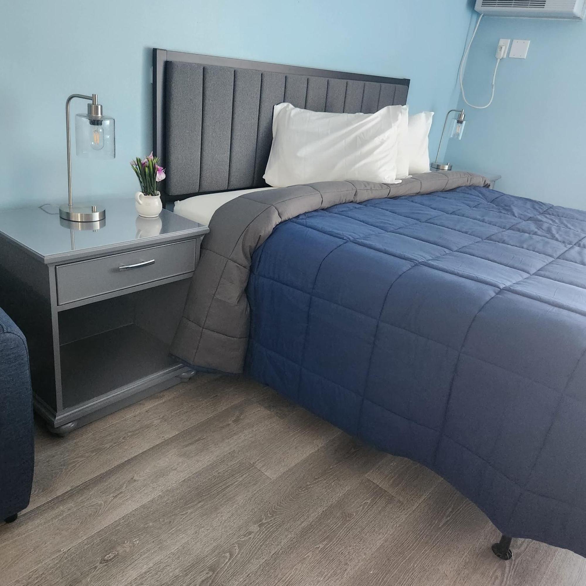 Apartment Oceanfront Efficiency T204