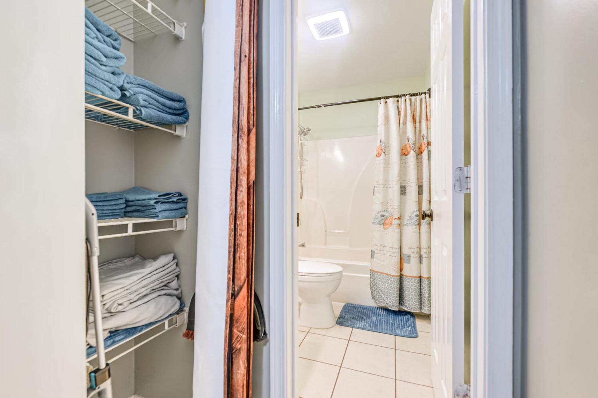 Walkable Couples Retreat In North Myrtle Beach! Apartment *