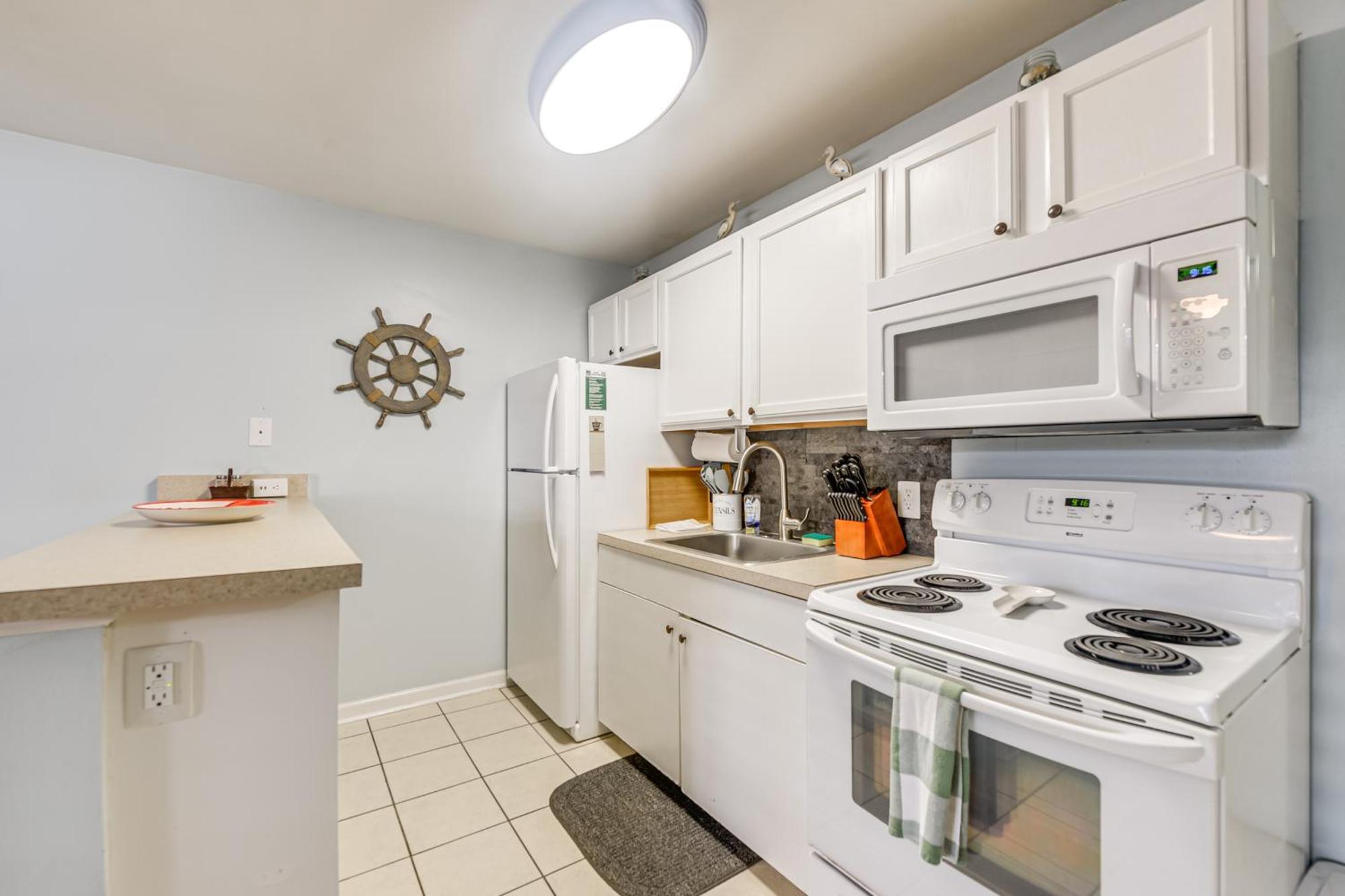Walkable Couples Retreat In North Myrtle Beach!