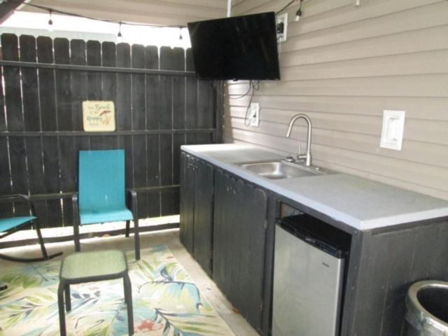 1241 Ocean Lakes Pet Friendly Golf Cart Included-beach Bum Holiday home Myrtle Beach