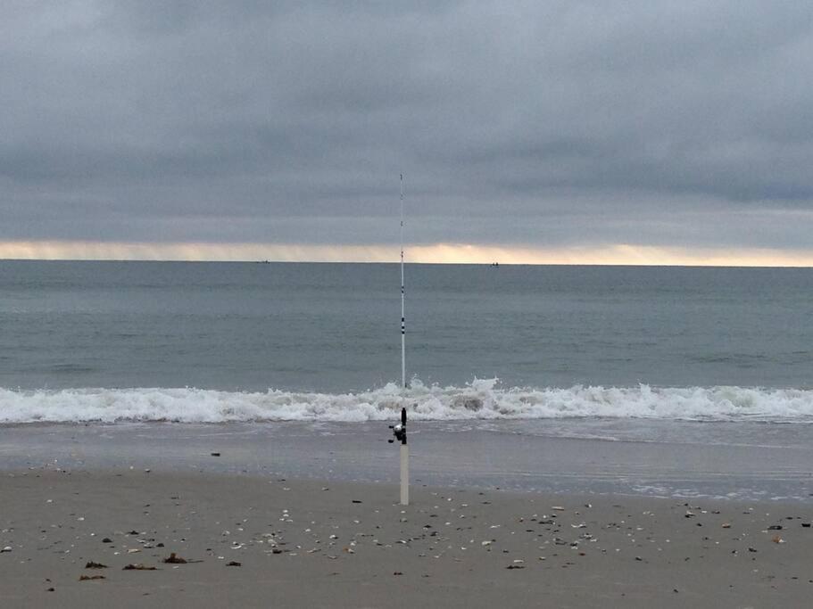 Spacious 3-br Cottage, 2 Blocks To * Myrtle Beach