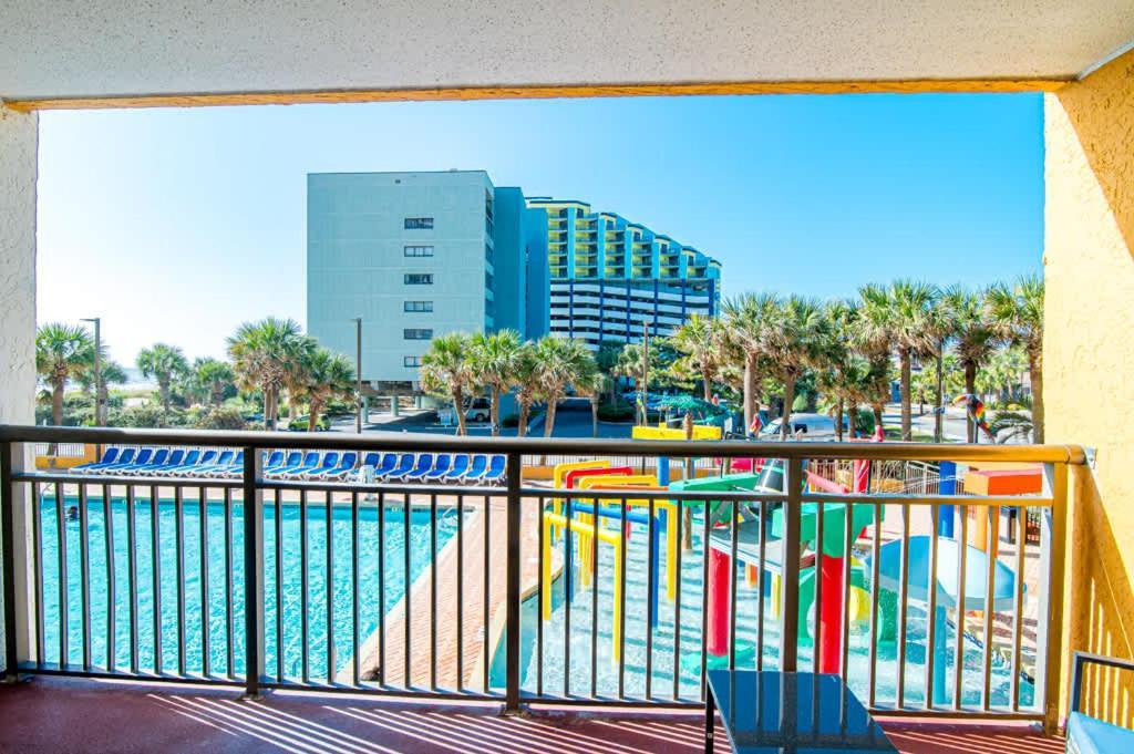Pool View Oceanfront Caravelle W Lazy River
