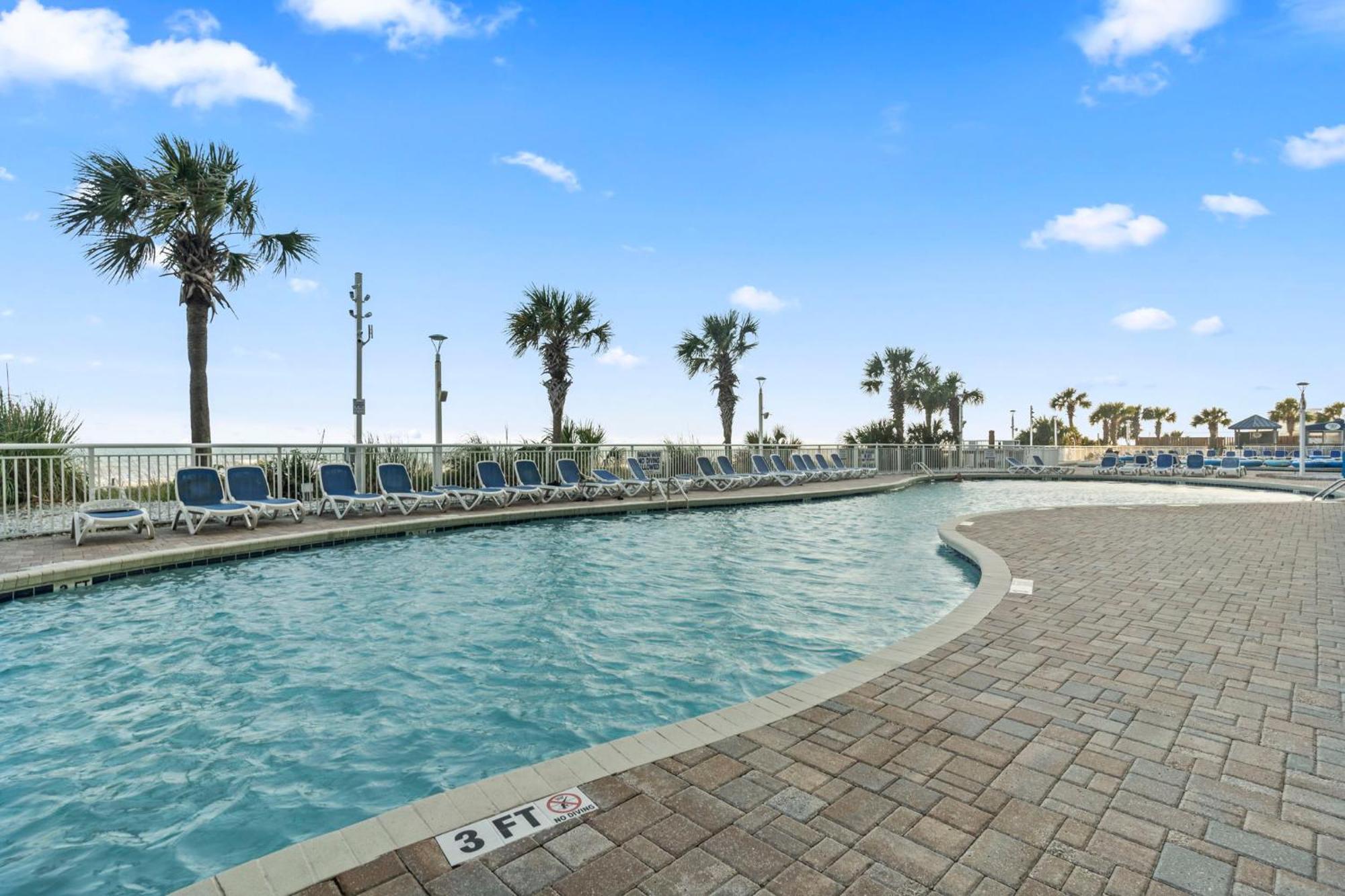 Beautifully Renovated Oceanfront 2 Bedroom With Oversized Balcony! Bay Watch 509 Holiday home