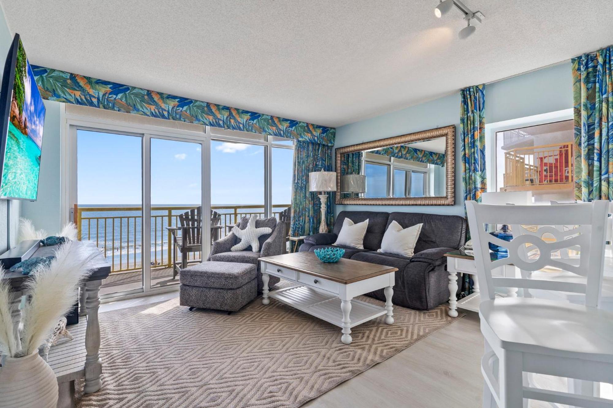 Beautifully Renovated Oceanfront 2 Bedroom With Oversized Balcony! Bay Watch 509 Holiday home Myrtle Beach