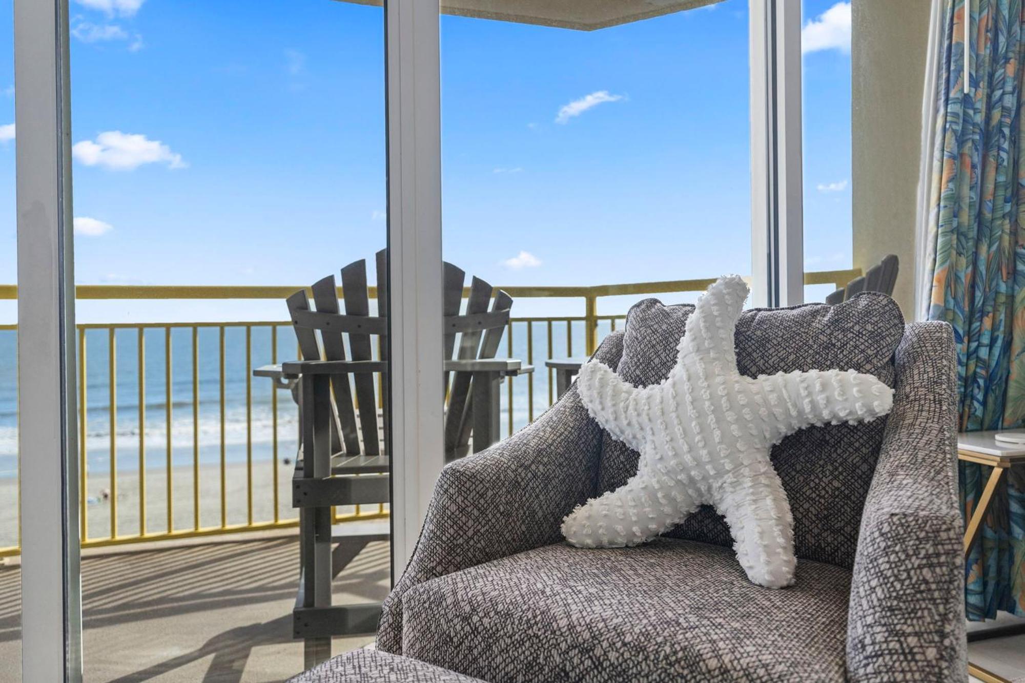 Beautifully Renovated Oceanfront 2 Bedroom With Oversized Balcony! Bay Watch 509 Myrtle Beach