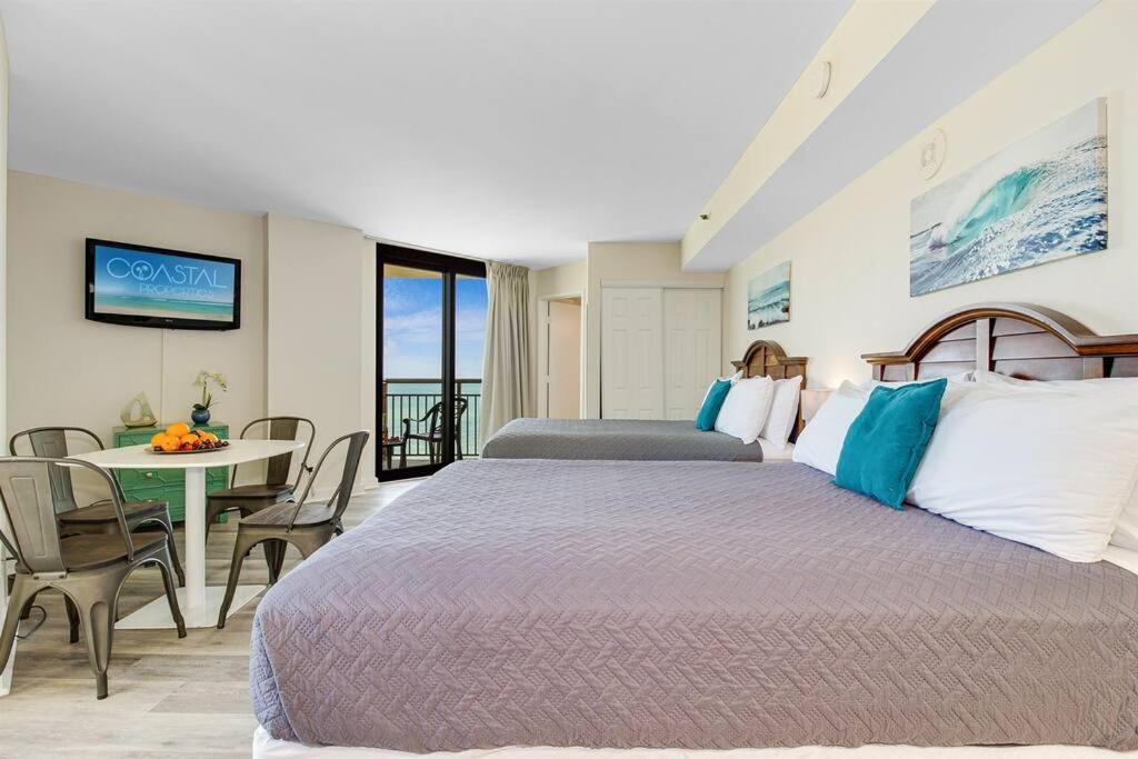 Apartment Supreme Oceanfront Studio, Dogs Ok! 1126 *