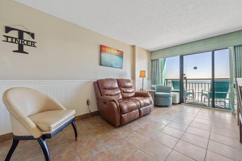 Impeccable Oceanfront Suite, Floor! L1543 Myrtle Beach