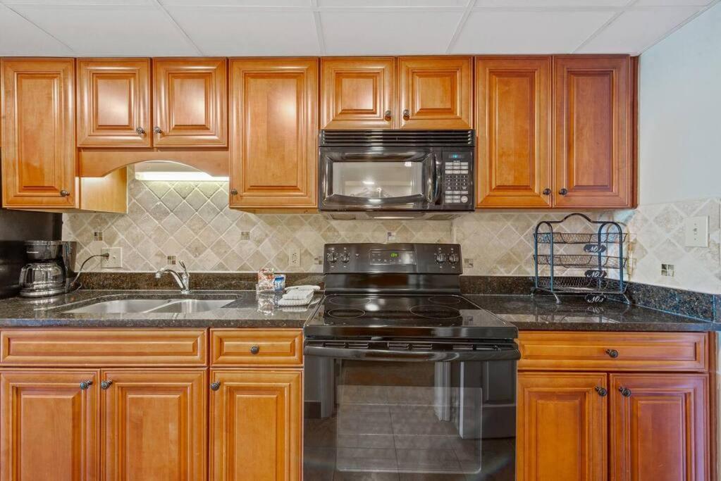 Apartment Impeccable Oceanfront Suite, Floor! L1543 *