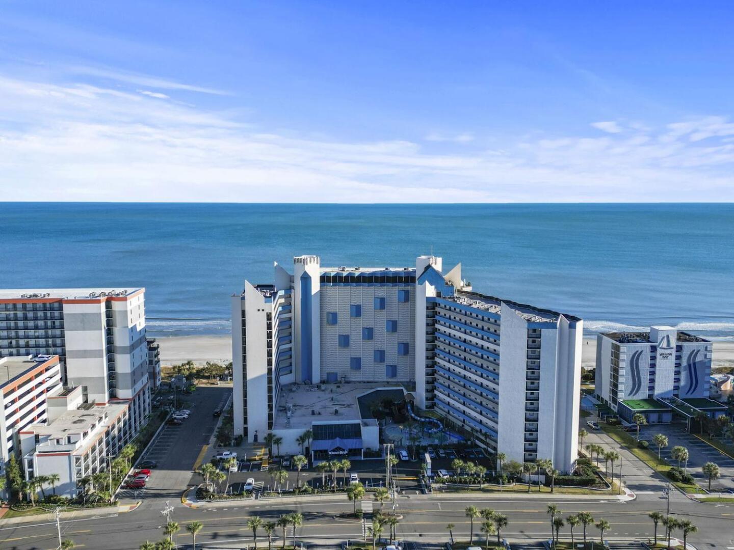 Holiday home Beautiful Double Queen Suite- Spectacular Oceanfront Views! Ocean Reef 905 *