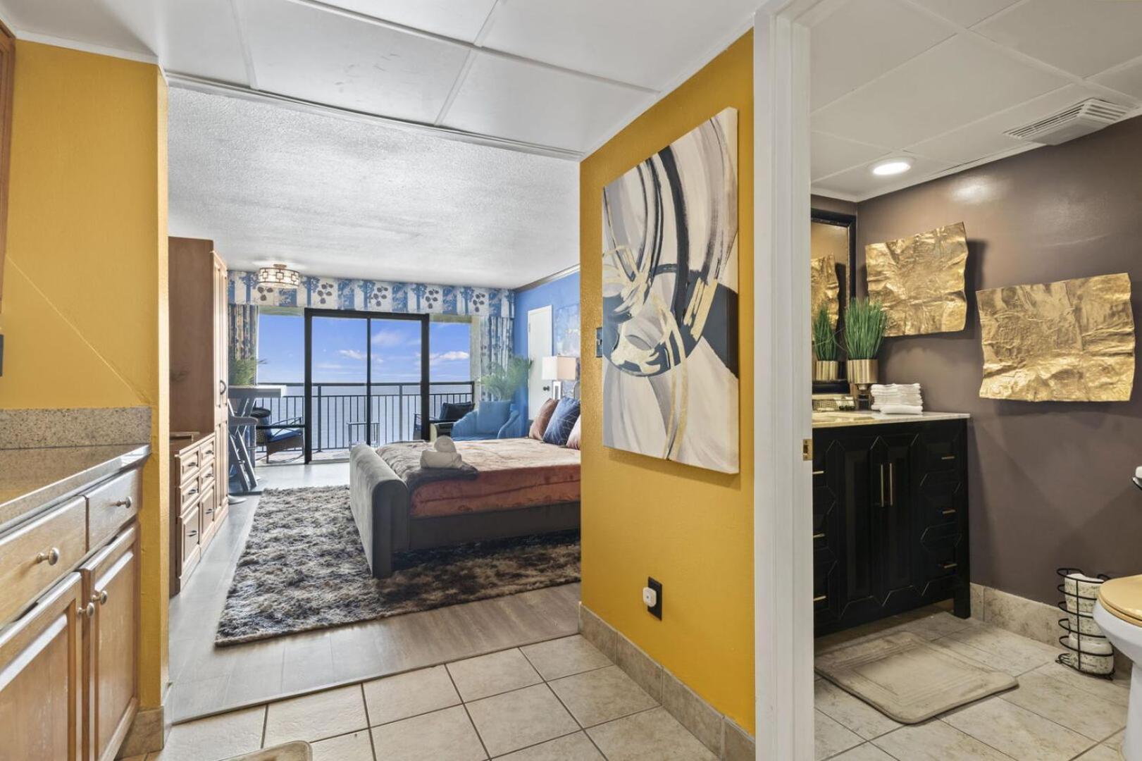 Beautiful Double Queen Suite- Spectacular Oceanfront Views! Ocean Reef 905 Holiday home *