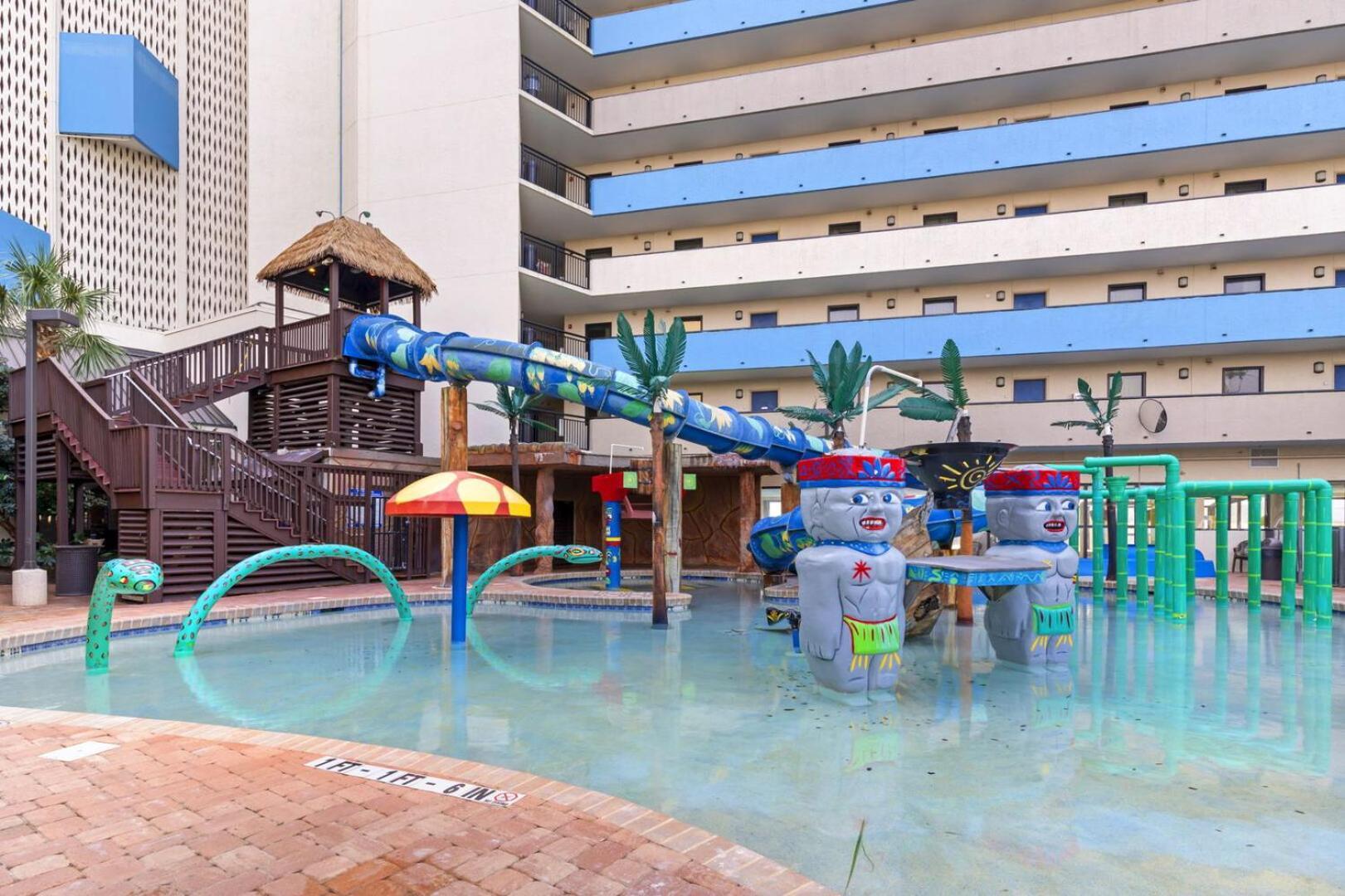 Beautiful Double Queen Suite- Spectacular Oceanfront Views! Ocean Reef 905
