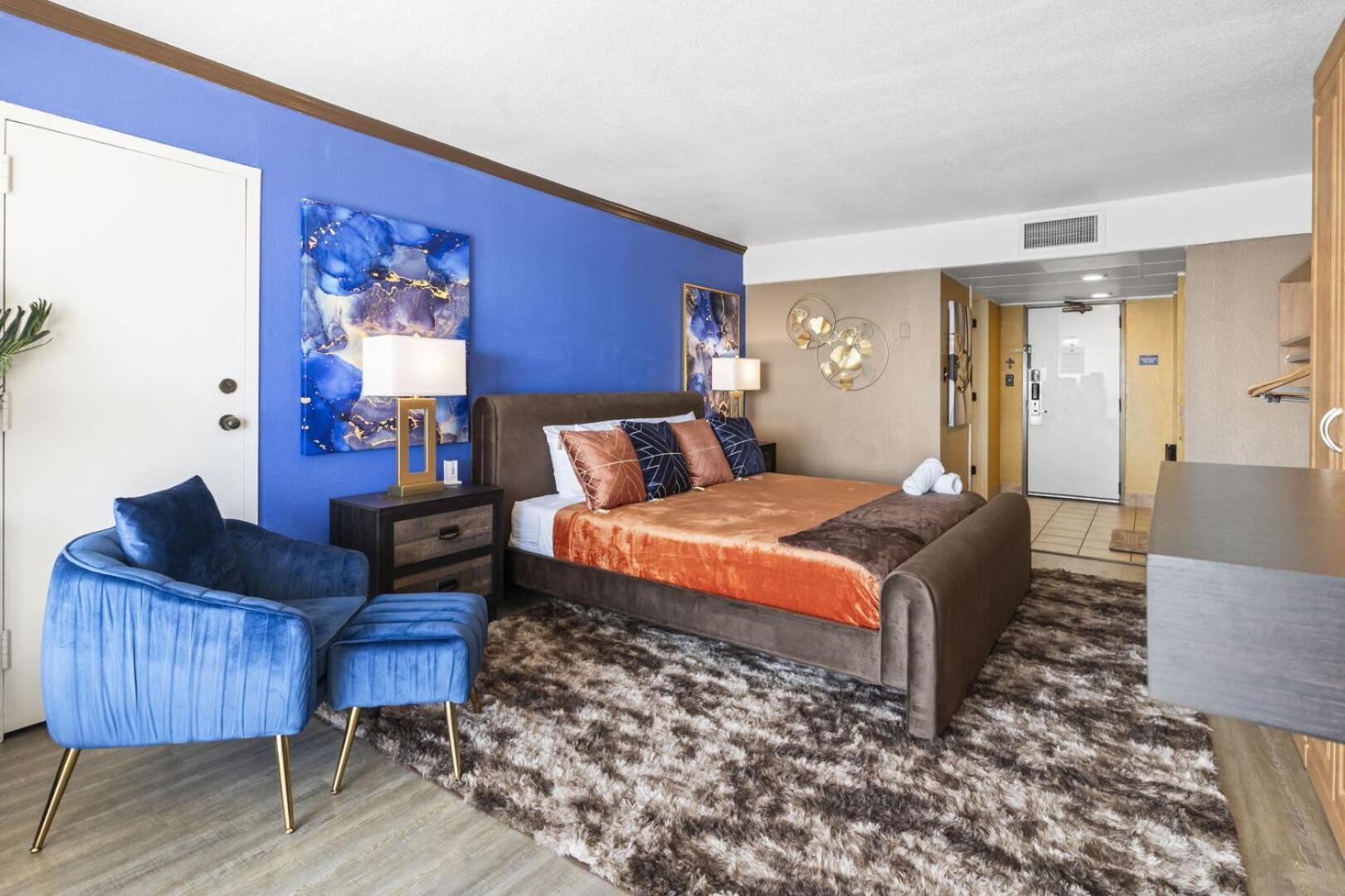 Beautiful Double Queen Suite- Spectacular Oceanfront Views! Ocean Reef 905 Holiday home *