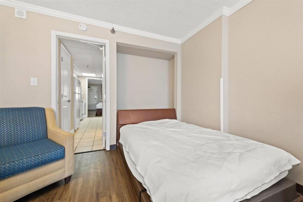 Apartment Direct Oceanfront Suite, Your Relaxing Getaway! Cv 938