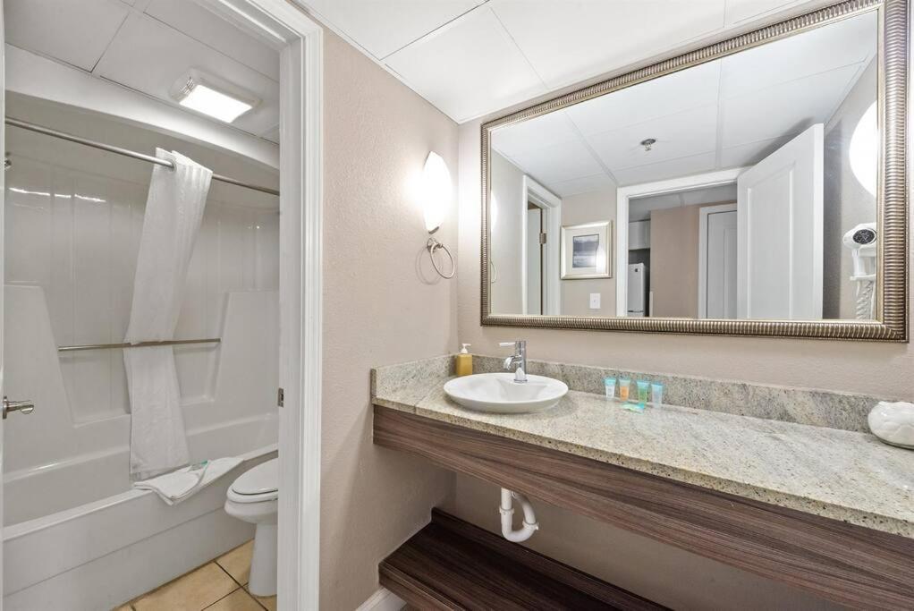 Apartment Direct Oceanfront Suite, Your Relaxing Getaway! Cv 938 Myrtle Beach
