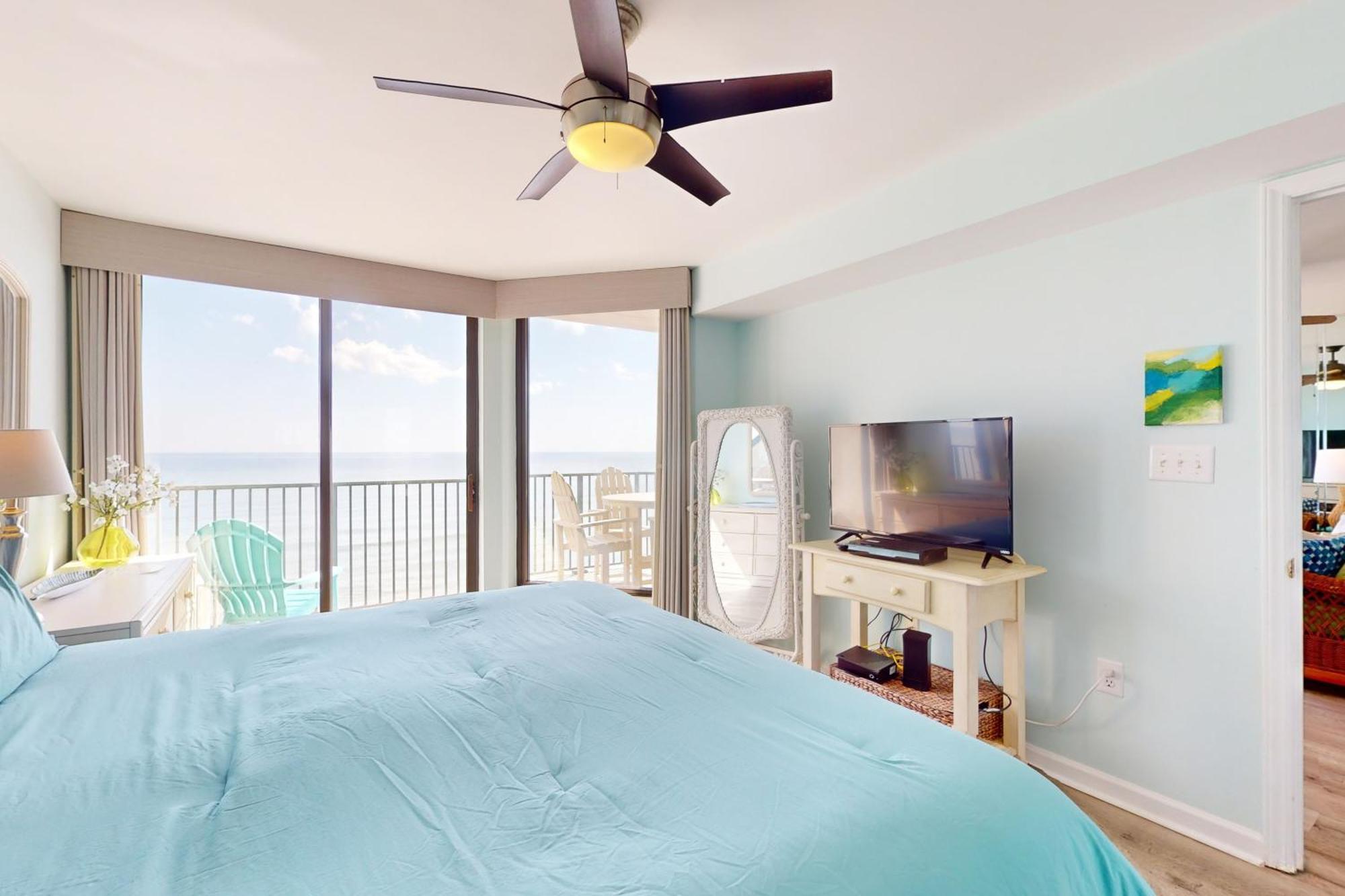 Club Iii Unit 9-c Apartment *