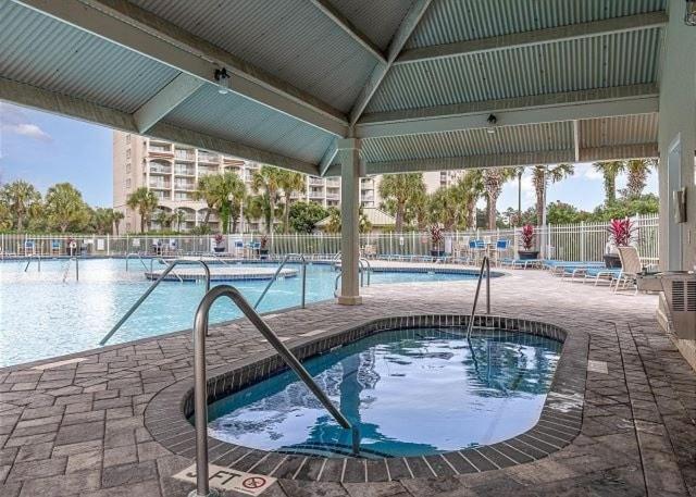 Yacht Club #2-504 Apartment