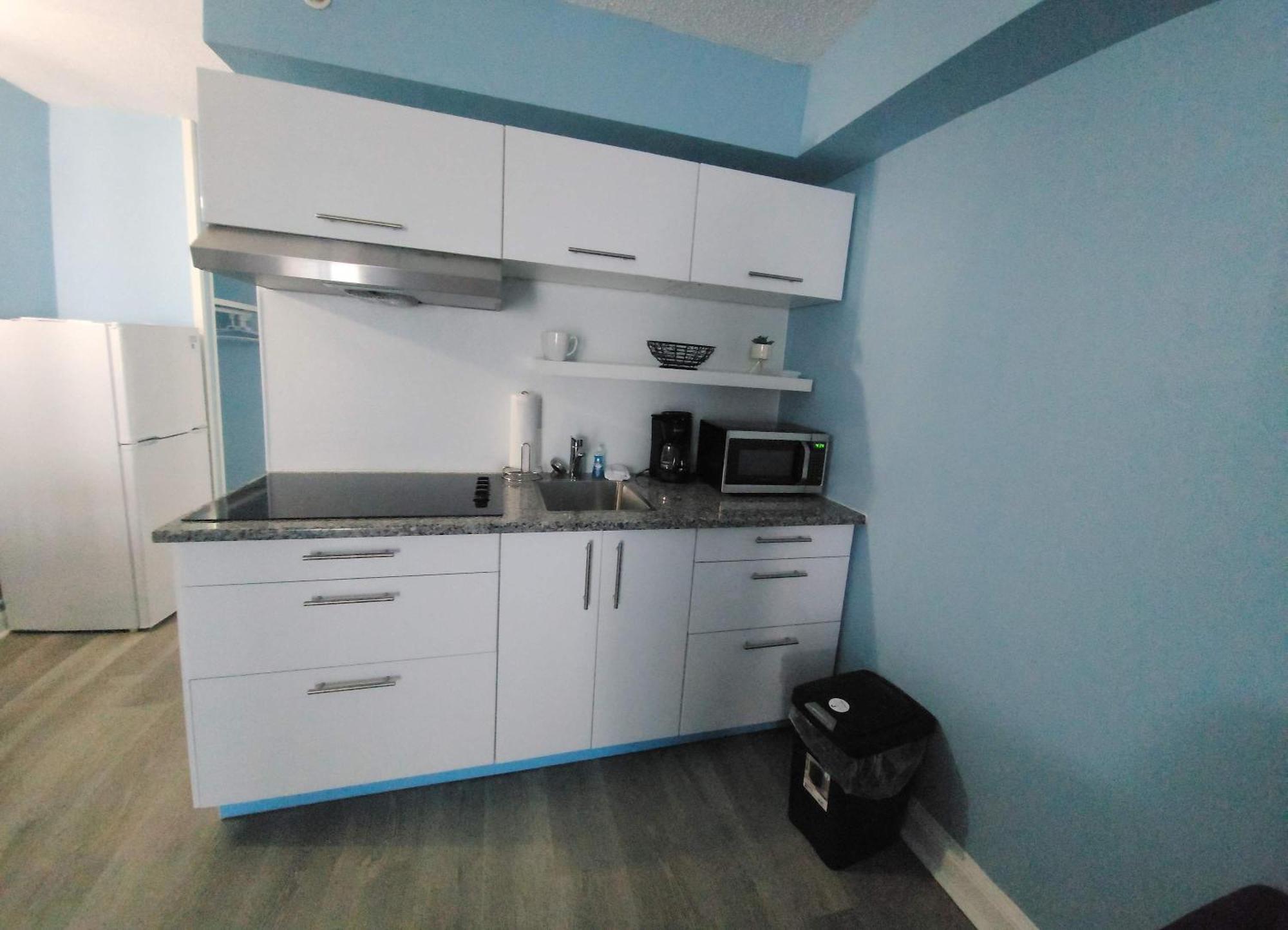 Apartment Oceanfront Efficiency T204 Myrtle Beach