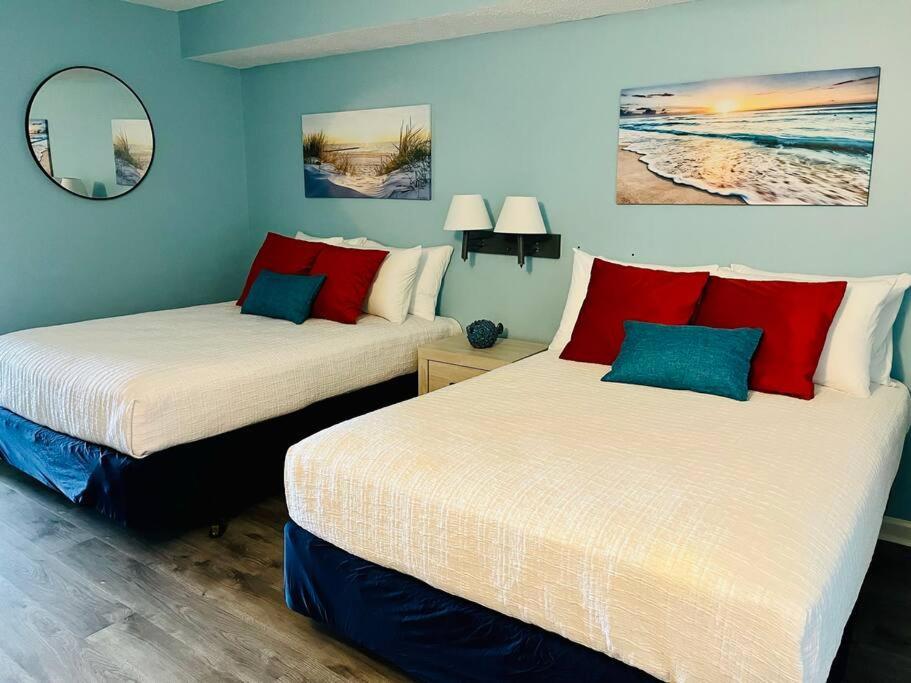 1131 Sea Forever Oceanfront Apartment