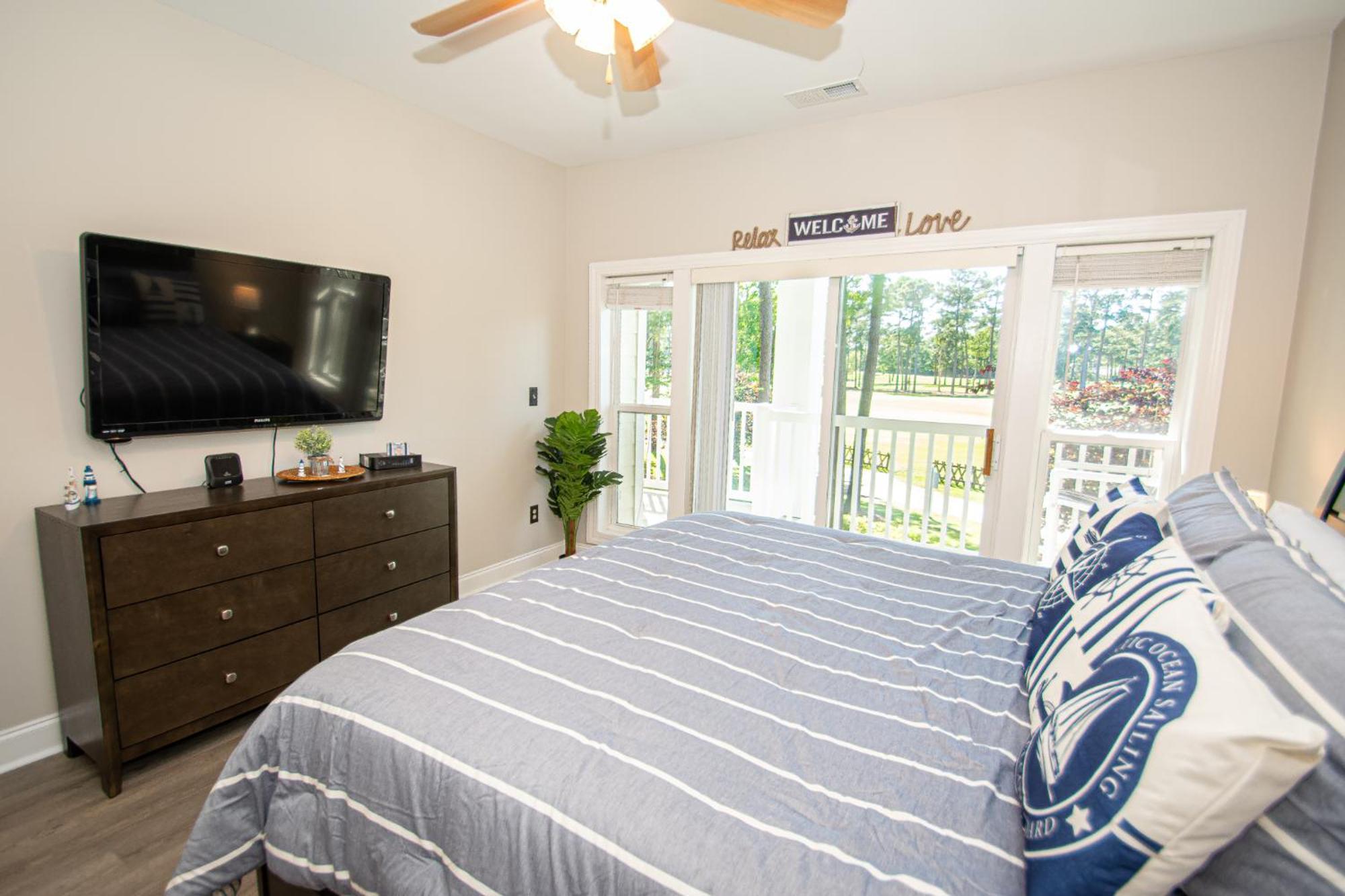 World Tour 201 St Andrews Bldg By Palmetto Vacation Apartment