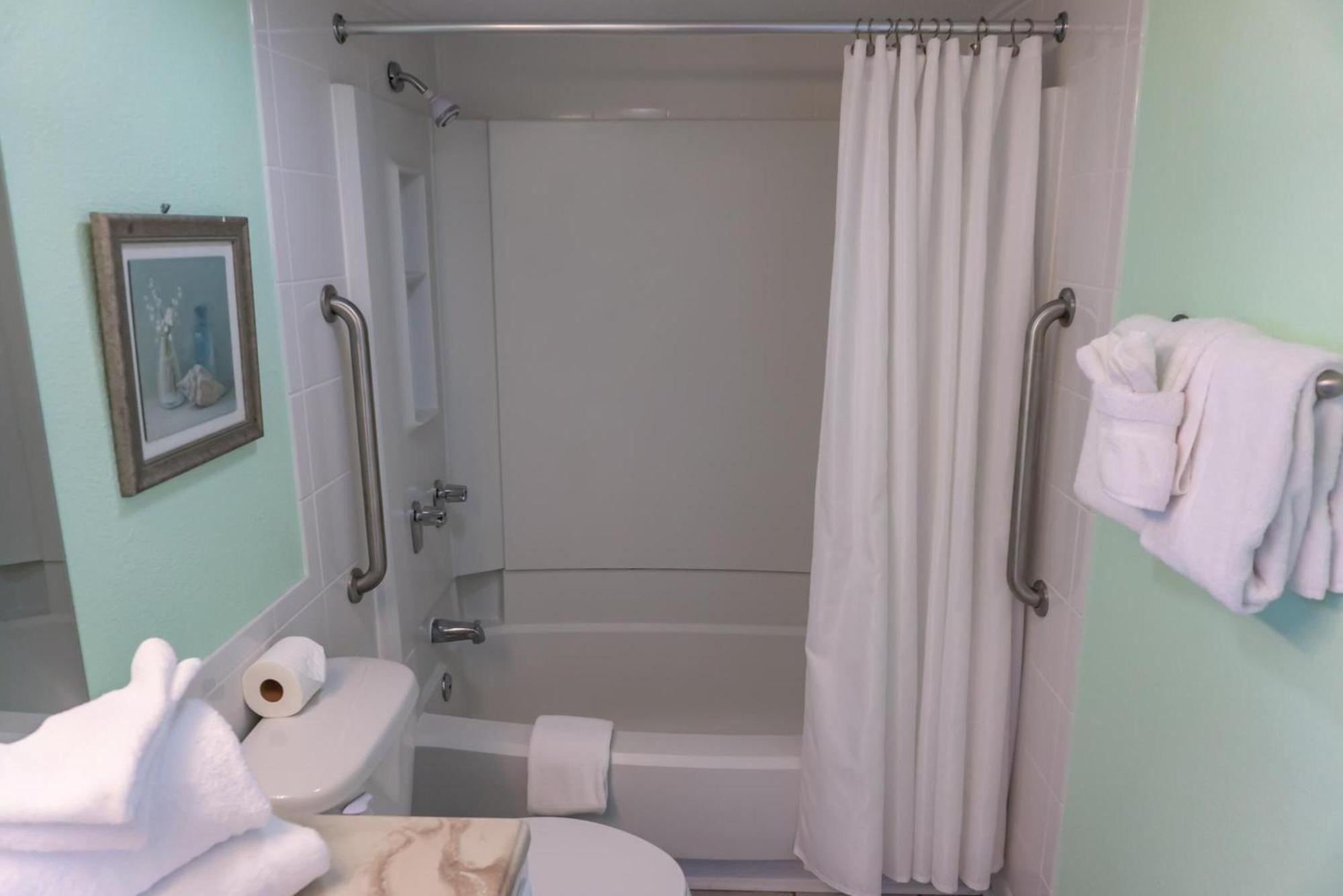 Bluewater 403 Apartment *